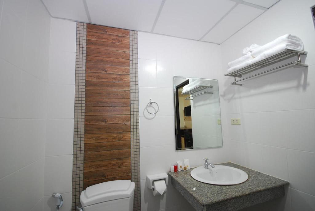 Patong Budget Rooms Oda fotoğraf