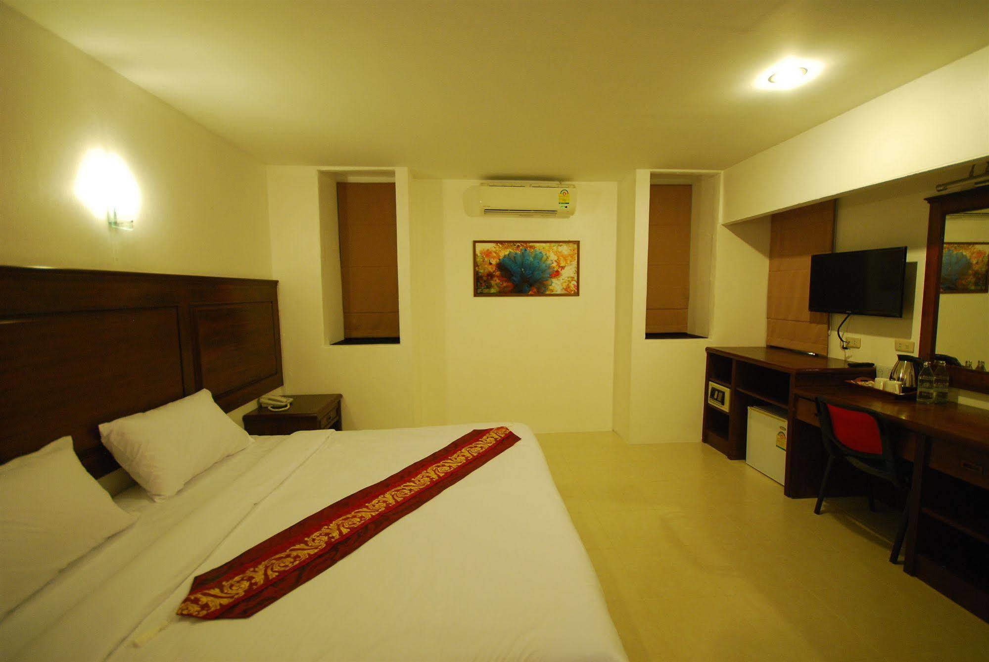 Patong Budget Rooms Dış mekan fotoğraf